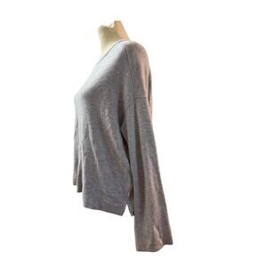 Beautiful People Gray Lightweight 
Pullover
Size PM